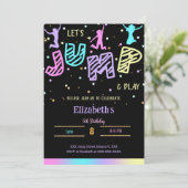 Black Jump Birthday Einladung (Stehend Vorderseite)