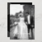 Black Just Married Geometric Simple Wedding Foto Einladung (Vorne/Hinten)