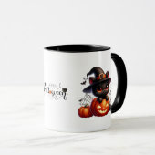 Black Kitten in einem Halloween-Kürbis Tasse (VorderseiteRechts)