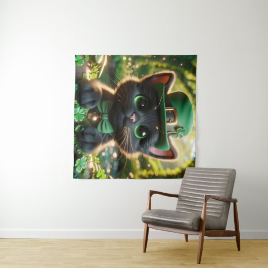 Black Kitten in Green St. Patrick's Day Attraktion Wandteppich (Beispiel (Horizontal))