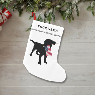 Black Lab Hund hält die USA Flag Weihnachten Kleiner Weihnachtsstrumpf