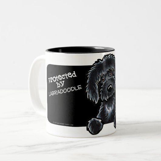 Black Labradoodle Art Zweifarbige Tasse (Vorderseite Links)