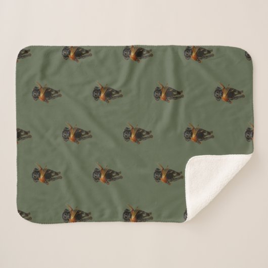 Black Labrador and Pheasant Sherpa Blanket Sherpadecke (Vorderseite (Horizontal))