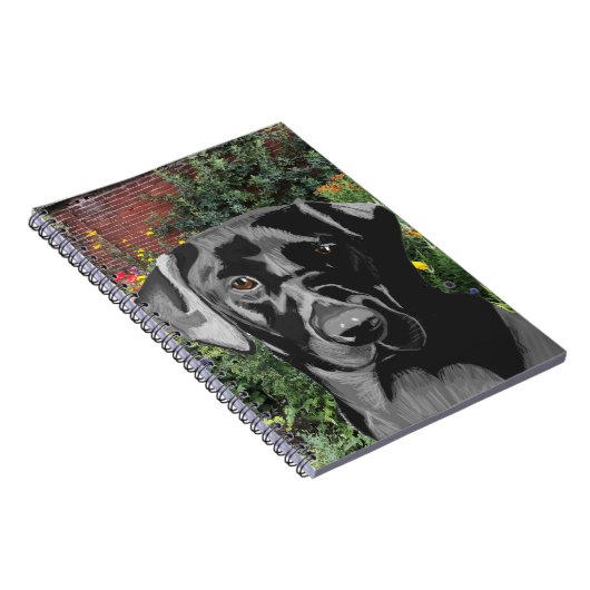 Black Labrador in Garden Notizblock (Rechte Seite)