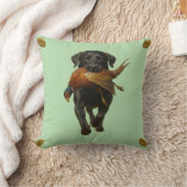 Black Labrador Retriever & Pheasant throw cushion Kissen (Decke)