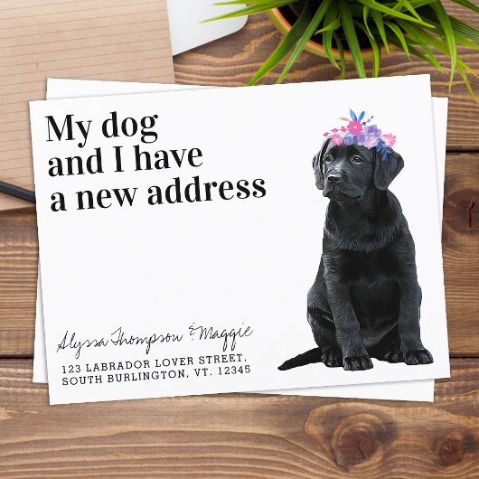 Black Labrador Wir haben den neuen Adresshund vers Postkarte