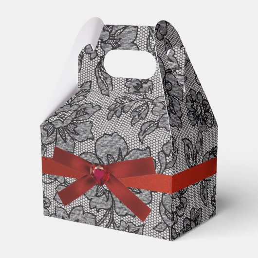 Black Lace 1 und Red Satin Geschenkschachtel (Vorderseite)