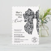 Black Lace Bow Sie bindet das Brautparty des Knote Einladung (Stehend Vorderseite)