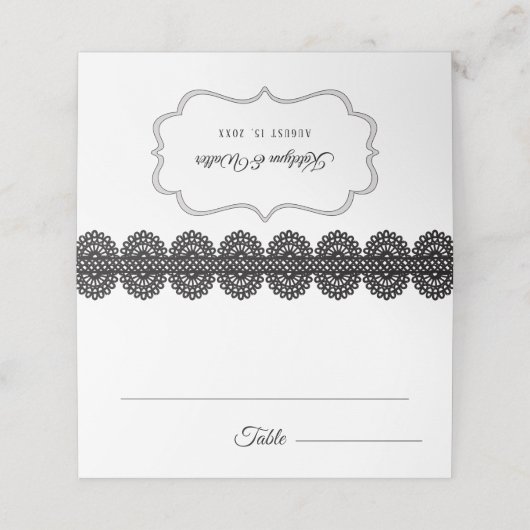 Black Lace on White Custom Wedding Platzkarte (Außenseite Aufgefaltet)