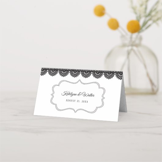 Black Lace on White Custom Wedding Platzkarte (Rückseite)