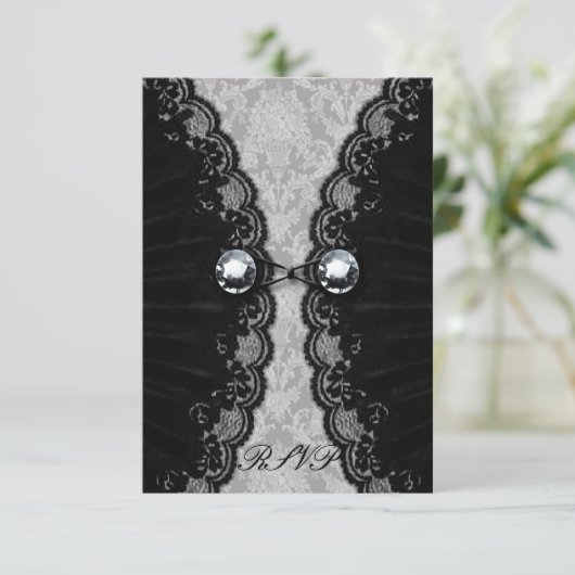 Black Lace und Diamond Look Goth Wedding RSVP Karte (Stehend Vorderseite)