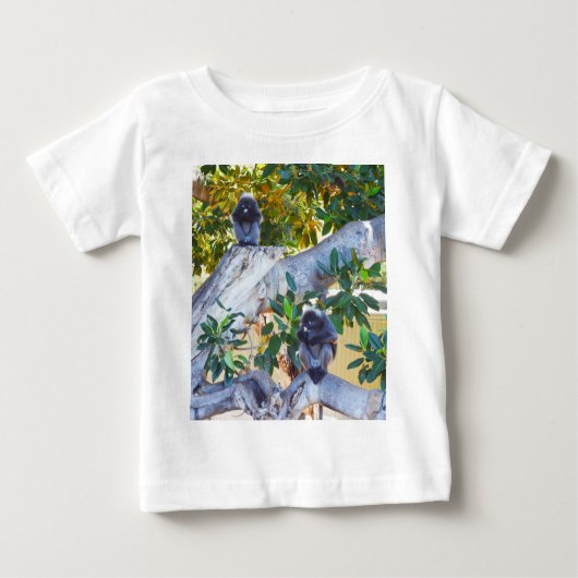 Black Langur Affen Eating, Baby Tshirt (Vorderseite)