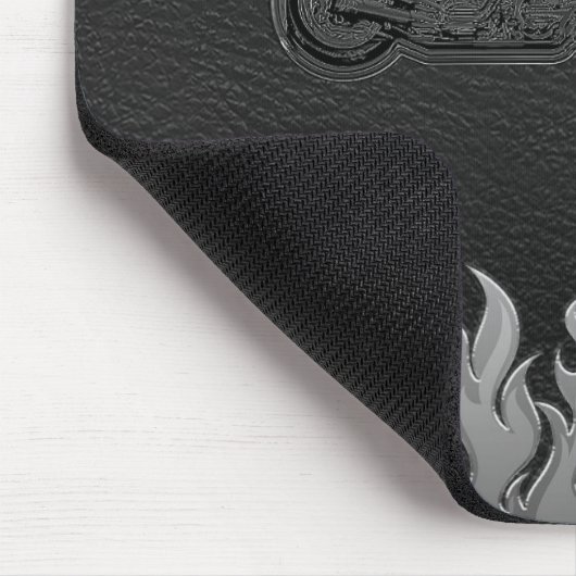 Black Leather Silver Flames Chrome Motorrad Mousepad (Ecke)