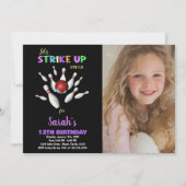 Black Lila Foto Bowling Geburtstagseinladungen Einladung (Vorderseite)