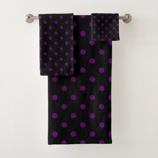 Black Lila Polka Dot Badhandtuch Set (Insitu)