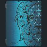 Black Lion Sugar Skull Metallic Blue Background iPad Hülle<br><div class="desc">Cooler schwarzer Löwenblumenzuckerskull mit blauem Glitzer Akzent über blauen Farbtönen metallischer Hintergrund gebürsteter Stahl aussehen. Dies ist nur ein Bild und nicht echtes Metall oder Glitzer. Wenn Sie Hilfe bei der Anpassung eines meiner Designs benötigen,  kontaktieren Sie ArtOnWear Designer. Kostenlose Textformatierung mit Live-Hilfe auf Anfrage.</div>