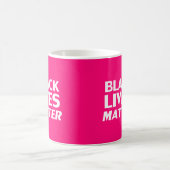 Black Lives Matt Hot Pink moderne Typografie Kaffeetasse (Mittel)