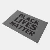 Black Lives Matter Holzkohle Graue schwarze Typogr Fußmatte (Schrägansicht)