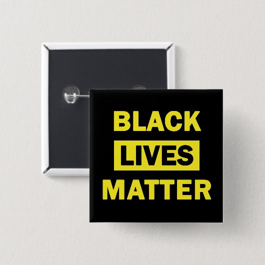Black Lives Matter in Yellow Block Letters Button (Vorne & Hinten)
