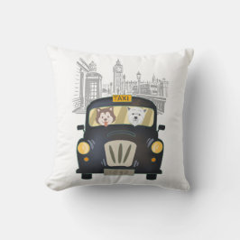 Black London Taxi mit Hogs Pillow Kissen