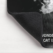 Black Maine Coon Cat mit französischem Poverb Mousepad (Ecke)