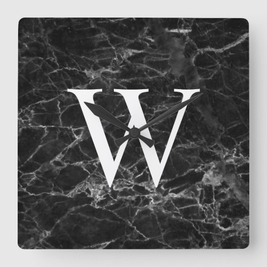 Black Marble Initial Square Kitchen Wall Clock Quadratische Wanduhr (Vorderseite)
