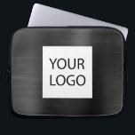 Black Metallic - Werbung für benutzerdefinierte Lo Laptopschutzhülle<br><div class="desc">Moderne Black Imitats Metallic Stainless Elegant Ihre individuelle Logo-Werbeaktion Laptop-Bag oder Sleeve Werbe-Fall (Promo). Dieses klassische berufliche Business-Computergehäuse kann so angepasst werden,  dass es Ihr Firmenlogo oder Ihr Firmenlogo enthält.</div>