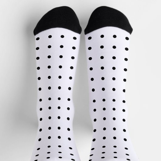 Black Mini Polka Dots auf Weiß Socken (Oben)