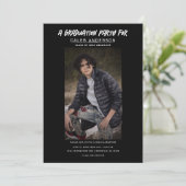 Black Minimal Fotografy Foto Graduation Party Einladung (Stehend Vorderseite)