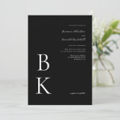 Black Modern Bold Monogram Typografy Wedding Einladung (Stehend Vorderseite)