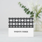 Black Modern Deko Tischnummer Postcard (Stehend Vorderseite)