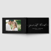 Black Modern Minimalistisch Script Foto Wedding Gästebuch (Voll)