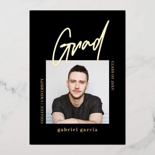 Black Modern Simple Graduate Party Einladung Gold (Vorderseite)
