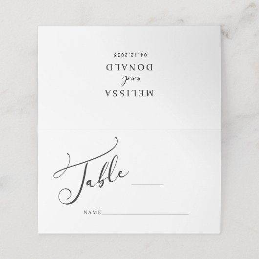 Black Modern Simple Script Wedding Platzkarte (Außenseite Aufgefaltet)