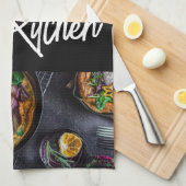 Black Modern Stylish Typografie Custom Foto Geschirrtuch (Viertel Falte)