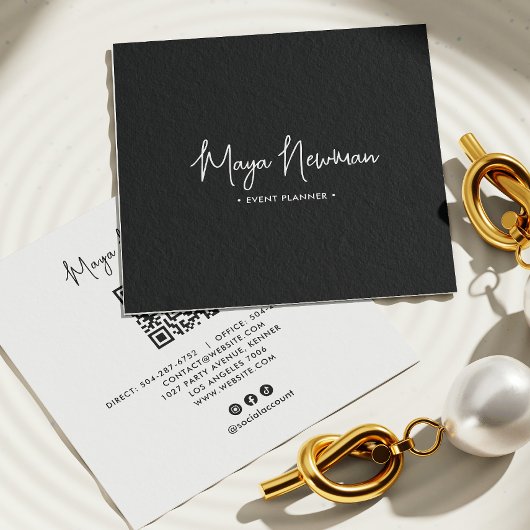 BLACK Moderner Eleganter Minimal QR Code Beruflich Quadratische Visitenkarte