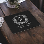 Black Monogram Wedding Floral Wappen Elegant Rechteckiger Pappuntersetzer<br><div class="desc">Fügen Sie Ihren Feiern eine elegante Touch mit dem modernen Monogram Wedding Wappen Square Paper Untersetzer hinzu. Diese Untersetzer mit einem ausgeklügelten Monogramm-Wappen sind ideal für Hochzeiten, Verlobungsfeiern oder Brautpartys. Stilvolle quadratische Form und hochwertiges, absorbierendes Papier schützen Oberflächen und verbessern Ihre Dekoration. Personalisieren Sie Ihre Initialen für eine einzigartige Touch....</div>