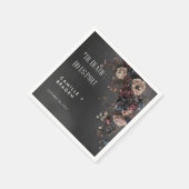 Black Moody Gothic Blume & Mist Wedding Serviette (Ecke)