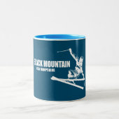 Black Mountain New Hampshire Skier Zweifarbige Tasse (Mittel)