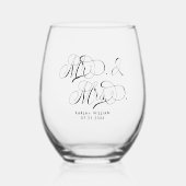 Black Mr. und Mrs. Elegant Script Typografie Weinglas Ohne Stiel (Vorderseite)