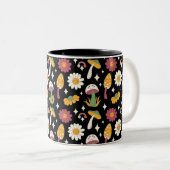 Black Mushroom, Rainbow and Daisises Pattern Zweifarbige Tasse (VorderseiteRechts)