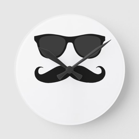 Black Mustache and Sungasse Wall Clock Runde Wanduhr (Vorderseite)