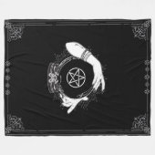 Black Mystic Fortune Teller Mystical Crystal Ball Fleecedecke (Vorderseite (Horizontal))