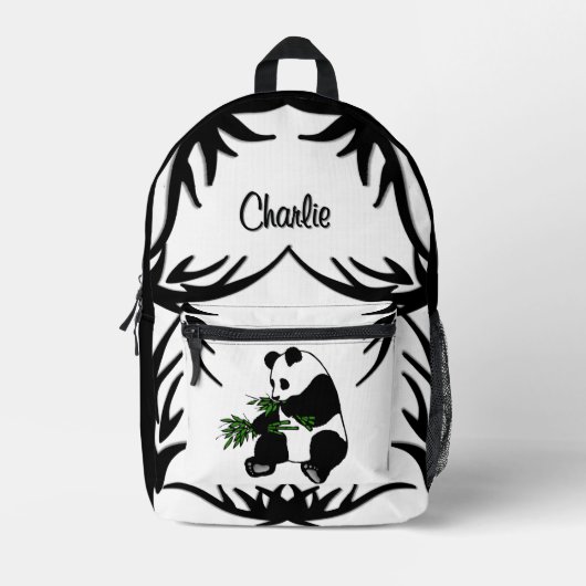Black N White Giant Panda Eats Bamboo Name Bedruckter Rucksack (Vorderseite)