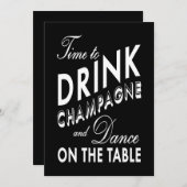 Black New Year's Time to Drink Champagner einladen Einladung (Vorne/Hinten)