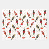 Black Nutcracker Weihnachtswrattschäfte Geschenkpapier Set (Vorderseite 2)