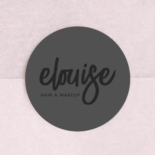 Black on Black Modern Brush Script Beauty Business Runder Aufkleber