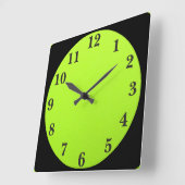 Black On Lime Green Quadratische Wanduhr (Winkel)