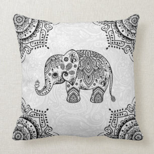 Black Paisley Elephant Illustration Kissen