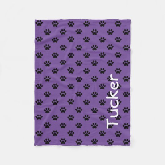 Black Paw Prints auf Royal Lila Personalisiert Fleecedecke (Vorderseite)